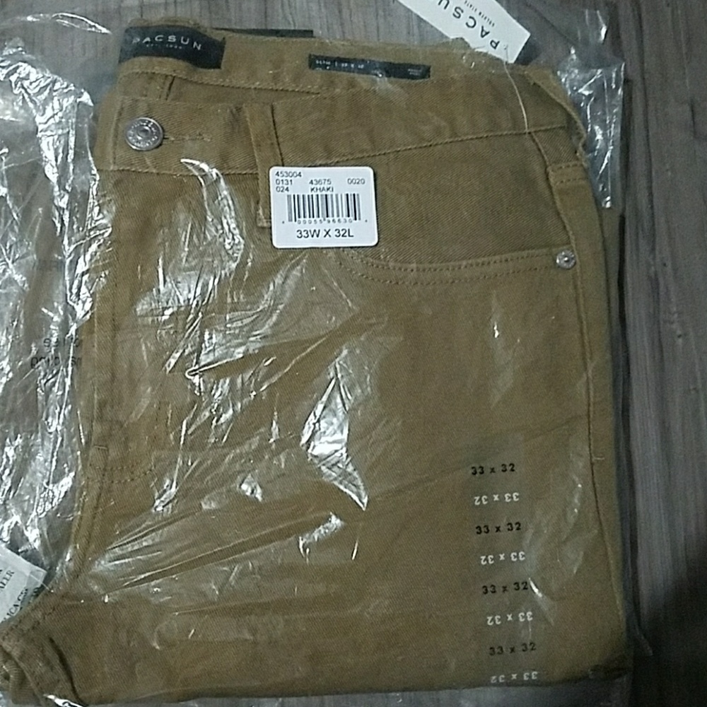 Khaki men pants